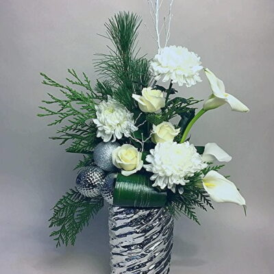 CH029-Snow and White Christmas Flowers
