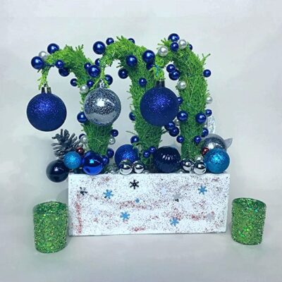 CH040-Grinth Trio Christmas Planter
