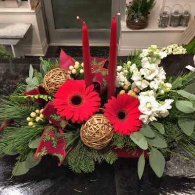 CH049 Candles Centrepiece