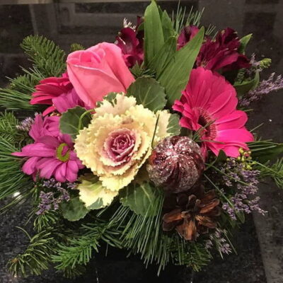 CH065-Carnival Christmas Arrangement