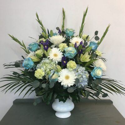 FA033 Blue Glachier Flower Arrangement