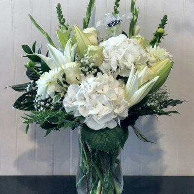 SA027-White Floral Arrangement