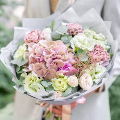 BQ029 Bouquet of Hydrangea, Lisianthus, Carnations and Spray Roses